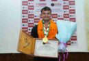 एसजीआरआर विश्वविद्यालय के योग छात्र उत्तम अग्रहरि ने ताड़ासन का बनाया राष्ट्रीय रिकार्ड,3 घण्टे 3 मिनट ताड़ासन की एक ही मुद्रा में लगातार खड़े रहकर हासिल की उपलब्धि