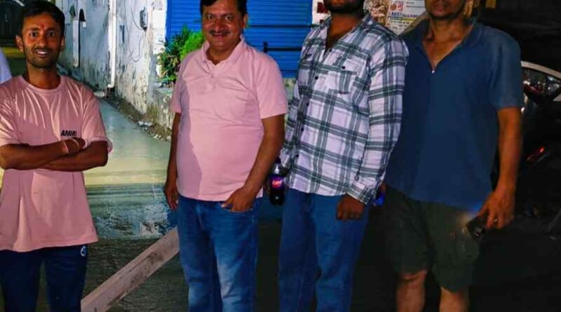 रात हो या दिन अपने वार्ड में तेजी से विकास कामों को आगे बढ़ा रहे है रमेश चंद्र गौड़,किन कामों को पहना चुके है अमलीजामा पढ़िए पूरी खबर
