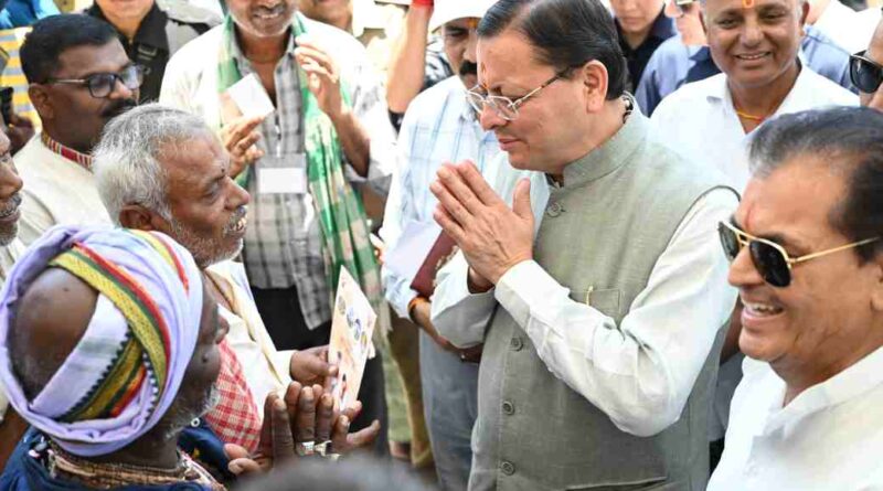 मुख्यमंत्री ने किया औचक निरीक्षण,अधिकारियों को दिए निर्देश