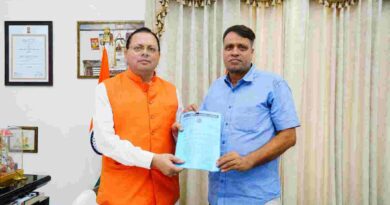 शिक्षक नेता माजिला ने मुख्यमंत्री धामी से की मुलाकात,शिक्षकों की कई मांगों पर हुई बातचीत