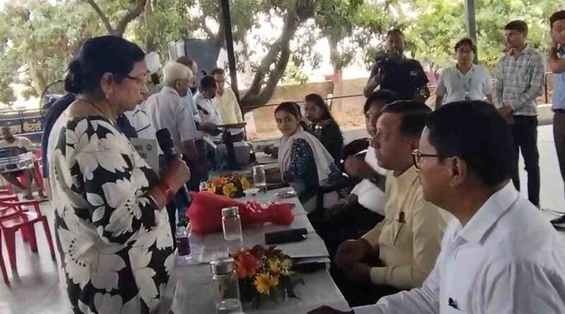 देहरादून मास्टर प्लान के लिए शुरू हुई जनसुनवाई,पहले दिन 18 लोगों ने रखे सुझाव और आपत्तियां,21 जुलाई तक आयोजित होंगे जनसुनवाई के कार्यक्रम देहरादून मास्टर प्लान के लिए शुरू हुई जनसुनवाई,पहले दिन 18 लोगों ने रखे सुझाव और आपत्तियां,21 जुलाई तक आयोजित होंगे जनसुनवाई के कार्यक्रम