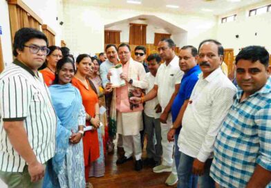 मुख्यमंत्री ने जन समस्याओं के त्वरित एवं समयबद्ध समाधान के दिए निर्देश,विभिन्न क्षेत्रों से आए लोगों की सुनी समस्याएं