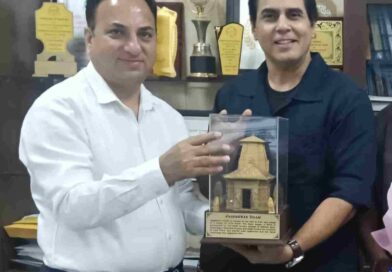 फिल्म विकास परिषद के नोडल अधिकारी केएस चौहान से मिले अभिनेता अमन वर्मा,उत्तराखंड फ़िल्म नीति से हुए अमन वर्मा प्रभावित