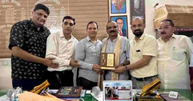 वरिष्ठ पत्रकार एवं लेखक मनोज इष्टवाल का प्रेस क्लब ने किया सम्मानित,कण्वाश्रम –भरत से भारतवर्ष तक प्रकाशित कॉफी टेबल बुक प्रकाशित करने के लिए मिला सम्मान