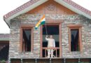 मुख्यमंत्री धामी ने मुख्यमंत्री आवास पर तिरंगा लगाकर दिया ‘हर घर तिरंगा’ का संदेश,हर नागरिक राष्ट्रध्वज के सम्मान और राष्ट्रभक्ति की भावना के साथ अभियान में सहभागिता करे : मुख्यमंत्री