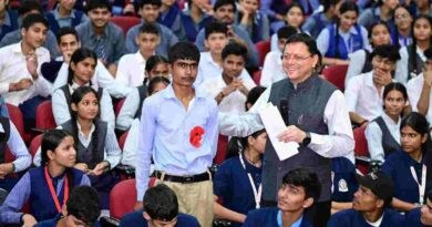 CM धामी ने छात्रों के साथ किया संवाद,विकसित उत्तराखंड के साथ युवाओं कैसे मिलेगा रोजगार पर भी हुई चर्चा