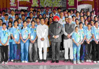 पहाड़ के मेधावी बच्चों को देश दिखाने की अनूठी पहल,देवप्रयाग विधायक विनोद कंडारी ने खोले नई संभावनाओं के द्वार,राज्यपाल से भी हुई मुलाकात