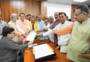 दिनेश आर्य ने राज्यसभा के लिए दाखिल किया नामांकन,सीएम धामी समेत भाजपा के दिग्गज रहे मौजूद दिनेश आर्य ने राज्यसभा के लिए दाखिल किया नामांकन,सीएम धामी समेत भाजपा के दिग्गज रहे मौजूद